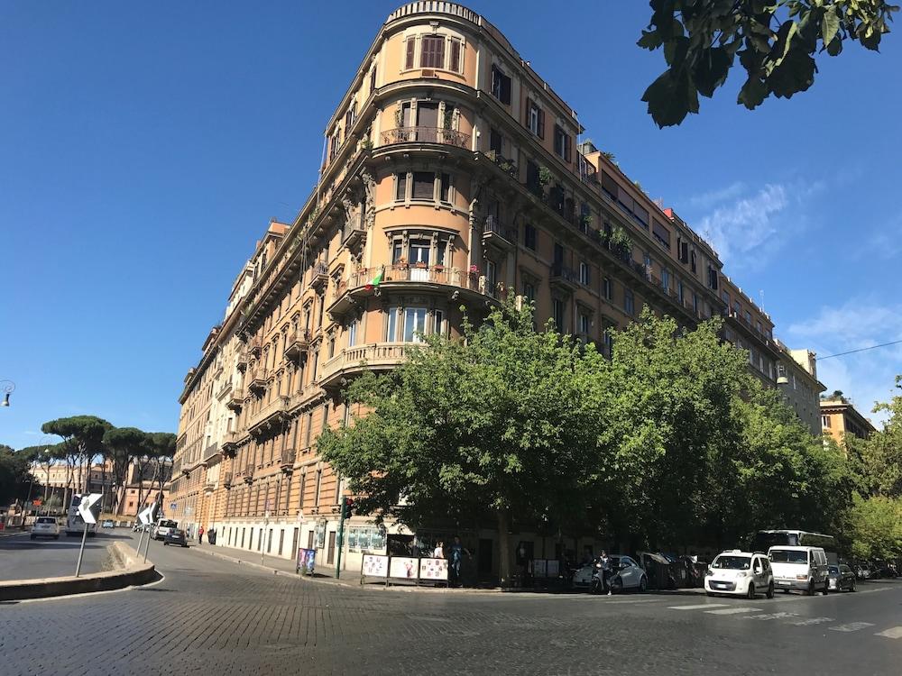 Domus Tacito Luxury Bed & Breakfast Roma Ngoại thất bức ảnh